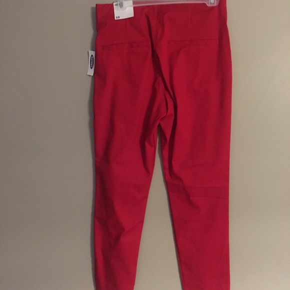Old Navy ankle cropped pants - Picture 2 of 5